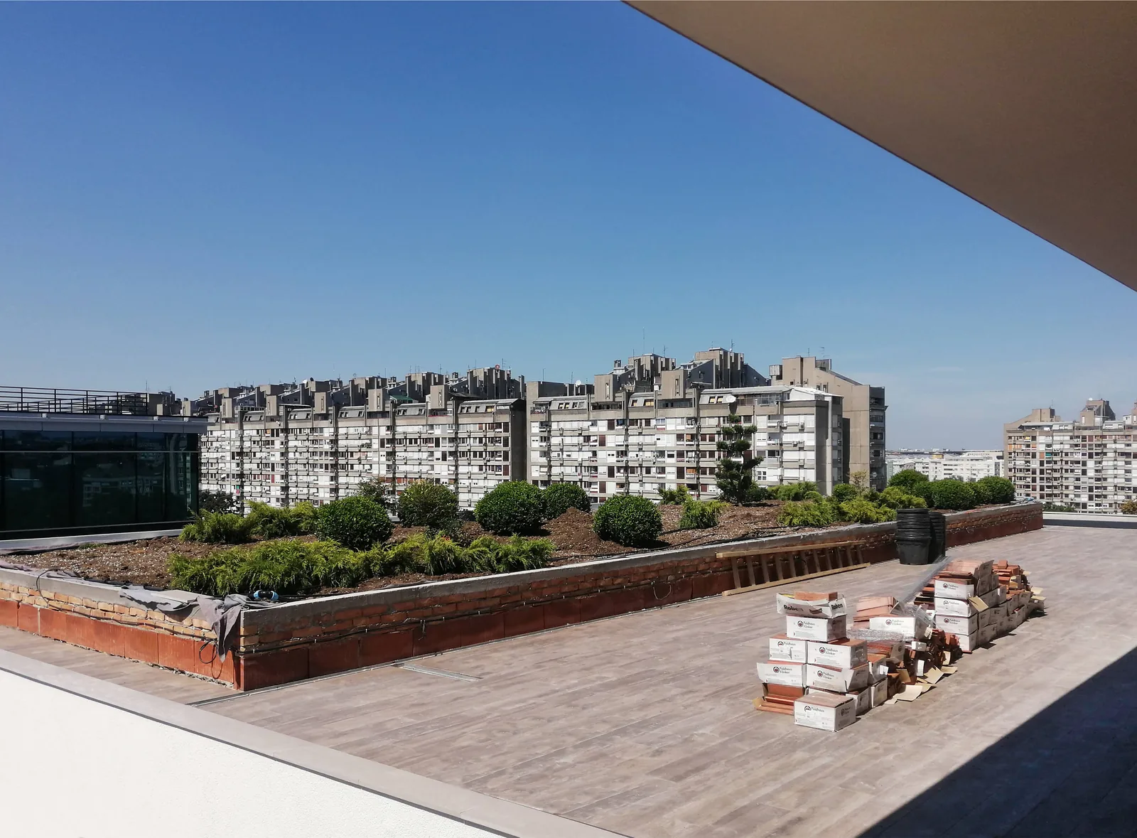 Square 43 — Novi Beograd — fotografija 4