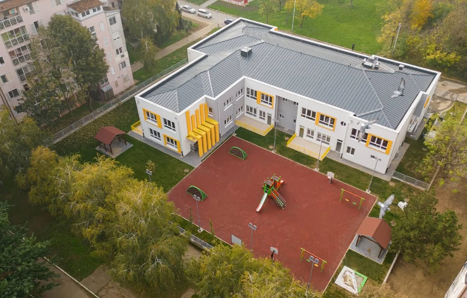 Vrtić — Bežanijska kosa — fotografija 1